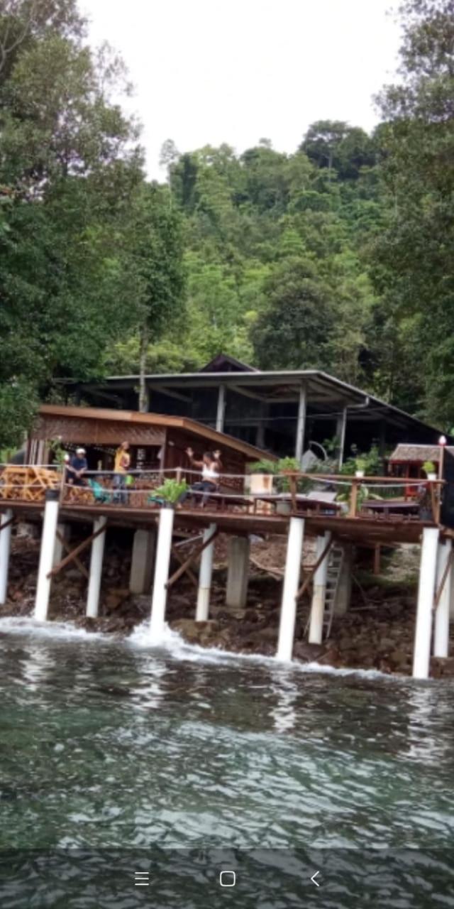 סבאנג Pele'S Place מראה חיצוני תמונה
